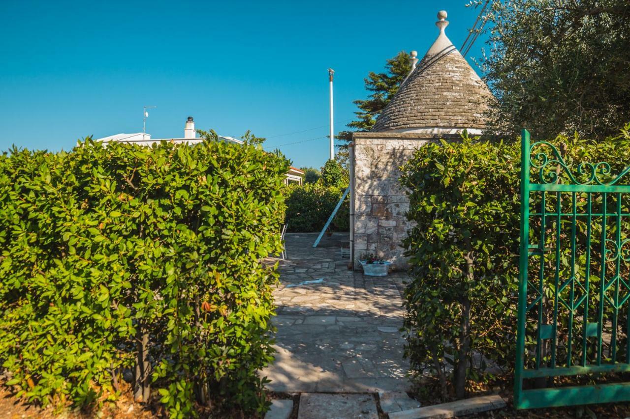 Trullo Olive Tree Villa Locorotondo Eksteriør billede